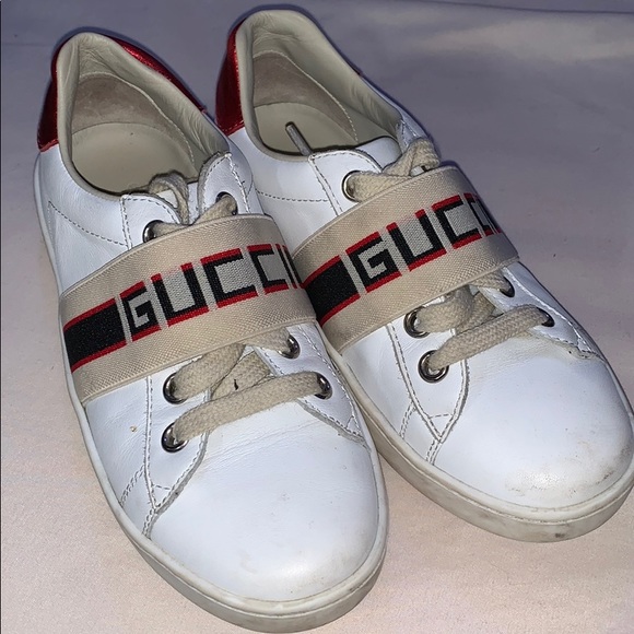 gucci strap shoes